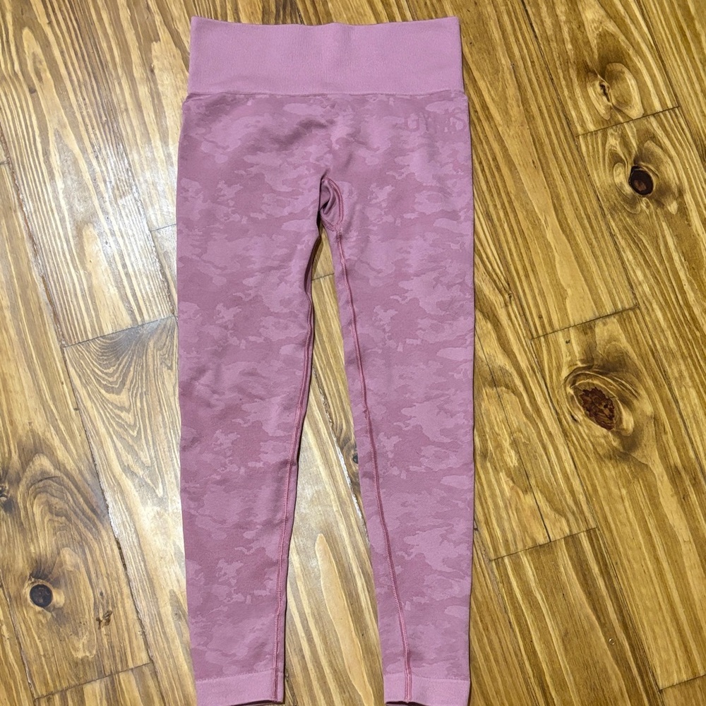 Gymshark Size Small Pink Camo Leggings